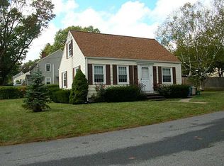 45 Mullen St, Cumberland, RI 02864