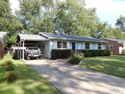1005 N Fairlawn West Cir, Evansville, IN, 47711