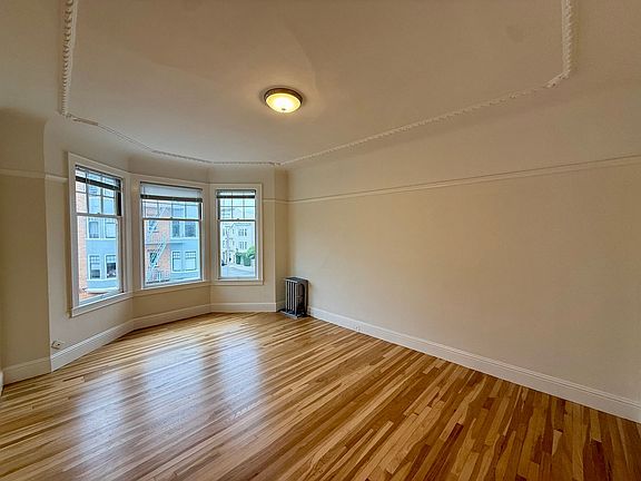 5th image of 2485 Chestnut St APT 202