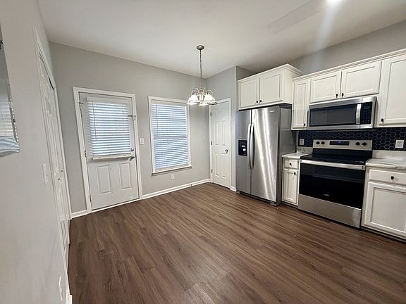 4th image of 906 Cashmere Dr