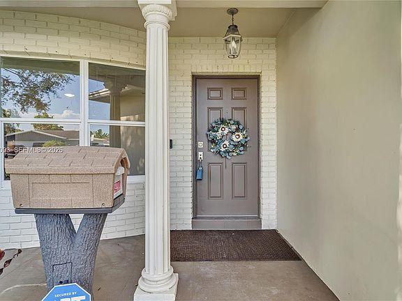 3rd image of 5507 McKinley St