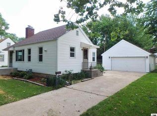 1524 SW Webster Ave, Topeka, KS 66604