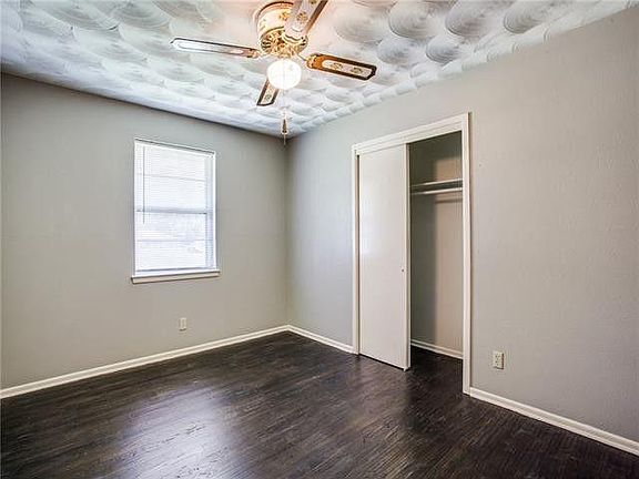 5th image of 410 E Cherry St