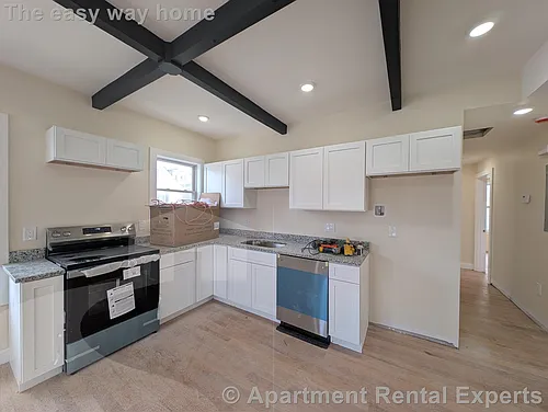 5 Lowell Cir Photo 1