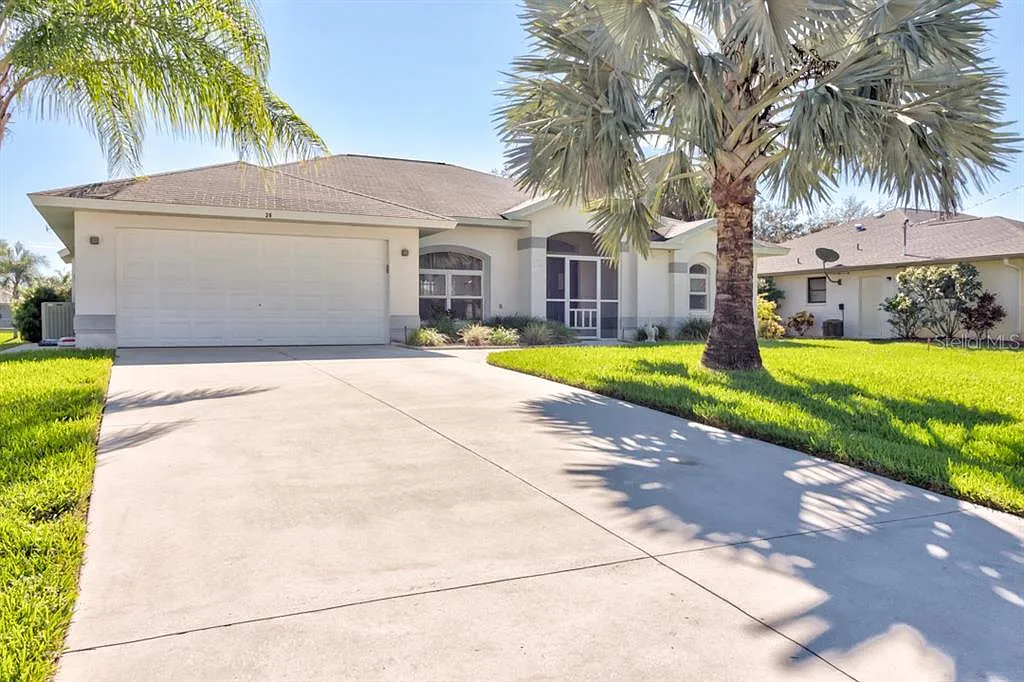3 bed, 2.0 bath, 1999 sqft, $5,400 — Photo 3