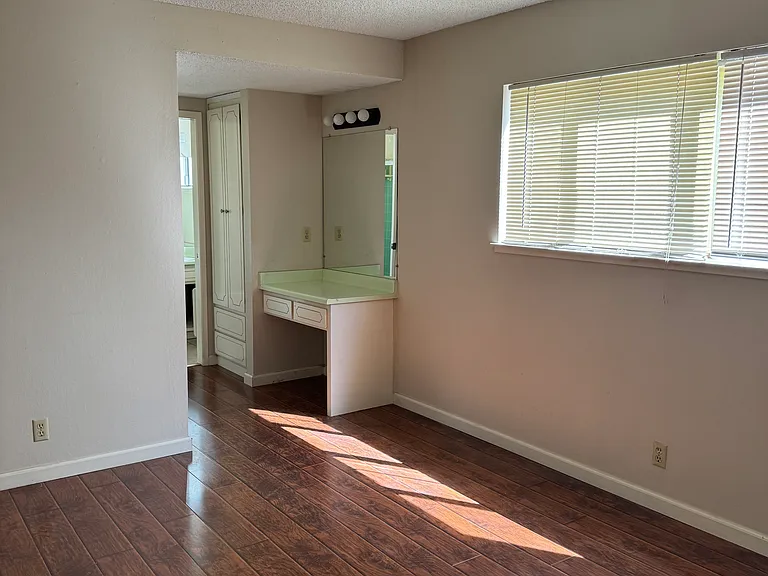 Bedroom, separate vanity