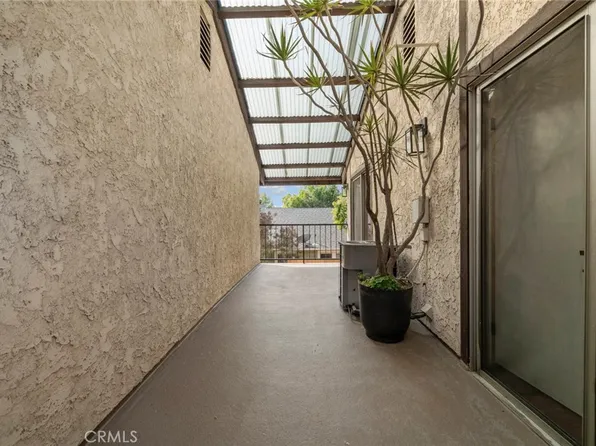 63 N Roosevelt Ave APT 2, Pasadena, CA 91107