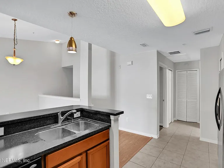 13241 Mendenhall Pl — Photo 6