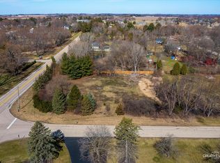 41W540 Burlington Rd, Saint Charles, IL