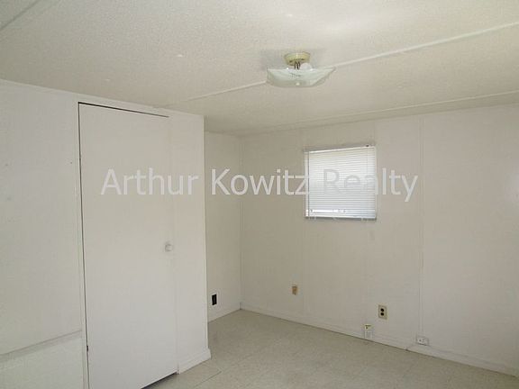 3rd image of 767 Espanola Ave Lot 8