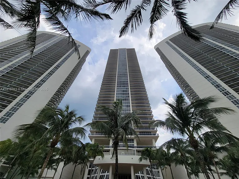 1830 S Ocean Dr #2312 — Photo 2
