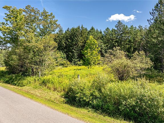 4th image of 11 E Masonville Pond Rd