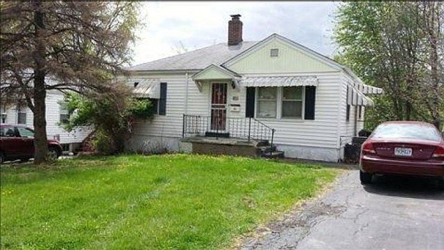 1st image of 2072 Wedgewood Dr