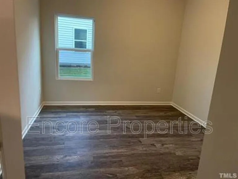 137 Wilbur Lake Dr — Photo 4