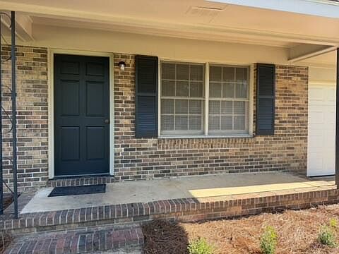 3rd image of 1607 Brougham Ct