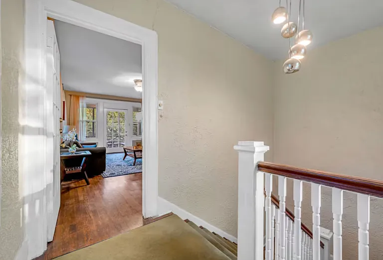 4303 Vandelia St — Photo 4