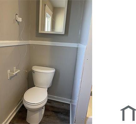 3rd image of 3804 Mapledale Ave