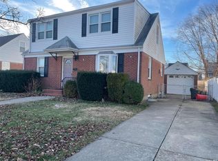 166 Colonial Ave FLOOR 2, Williston Park, NY
