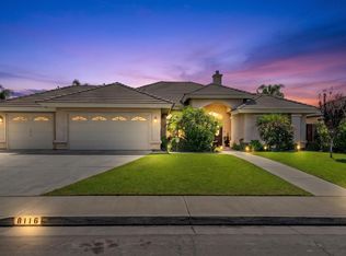 8116 Rockhampton Dr, Bakersfield, CA 93313