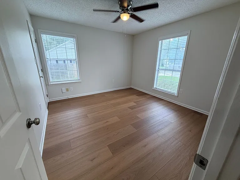 2859 Fawnwood Cir — Photo 3