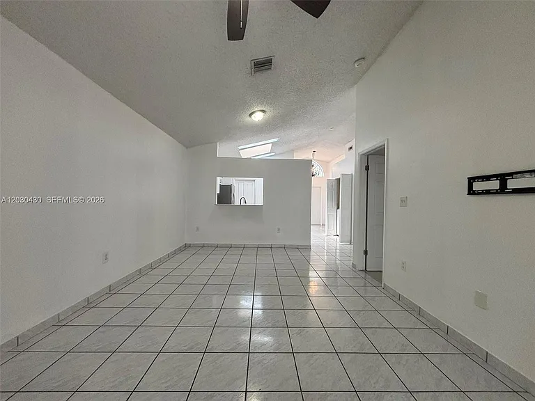 12713 SW 146th Ln — Photo 11