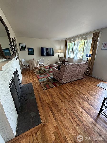 5th image of 9626 Renton Avenue S #B