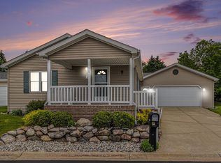 5280 Beardsley Ct, Kalamazoo, MI 49004