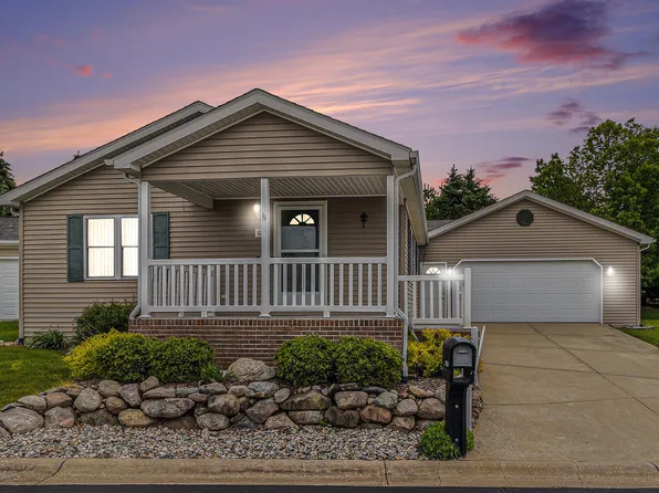 5280 Beardsley Ct, Kalamazoo, MI 49004