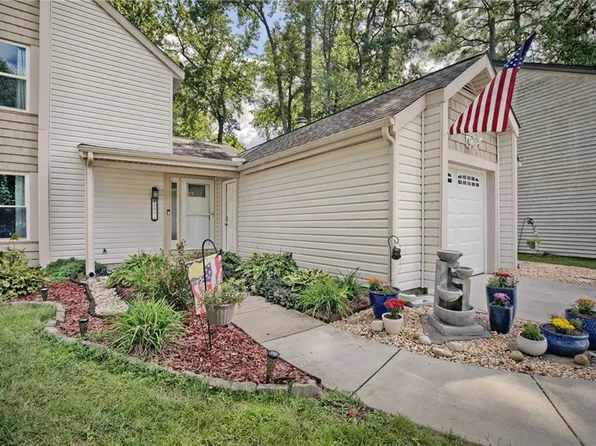 1004 Myrtle Ct, Newport News, VA 23608