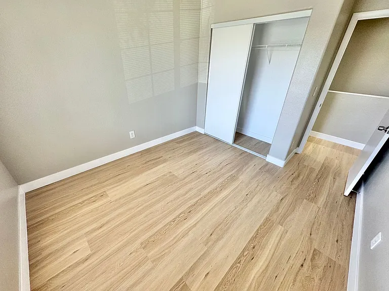 8782 Brilliant Star Dr — Photo 10