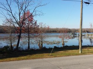513 Water St, Sharptown, MD 21861