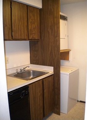 2nd image of 601 N Baker Ave APT 206
