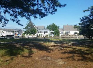 104 Mermaid Rd, Brant Beach, NJ 08753