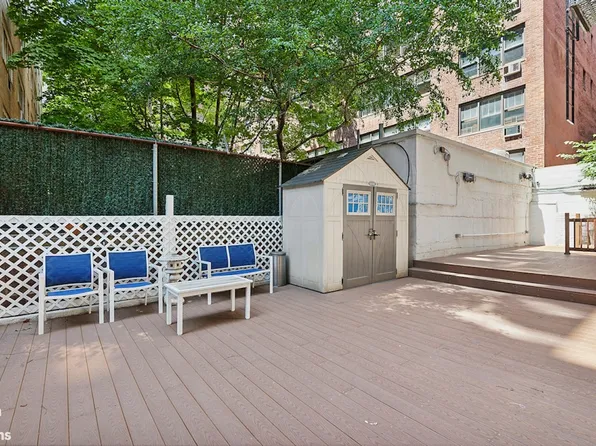 649 Second Avenue image 6 of 6