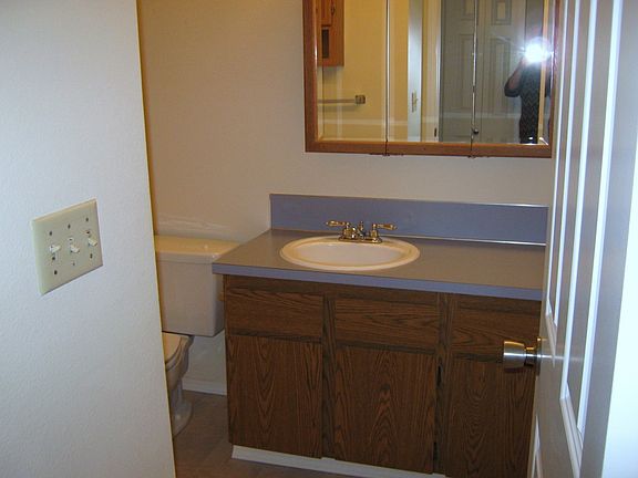 4th image of 2959 SE Mile Hill Dr #6