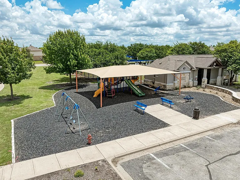 18308 Shallow Pool Dr — Photo 35