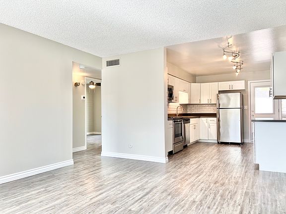 5th image of 4740-4760 N 28th St #23