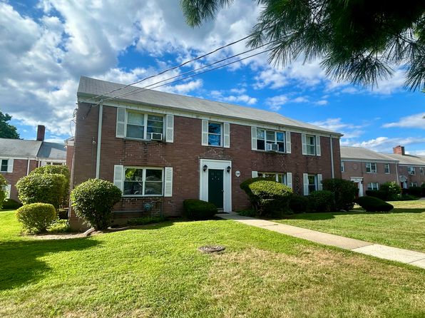 1078 E Main St APT 2