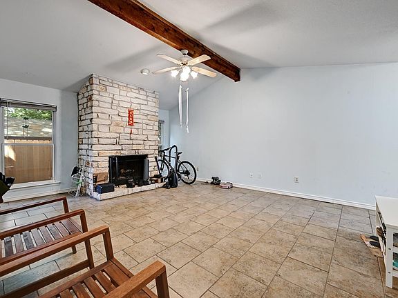 3rd image of 5107 Leralynn St APT 104