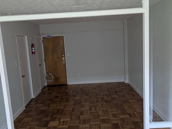 5th image of 2141 I St NW APT 210