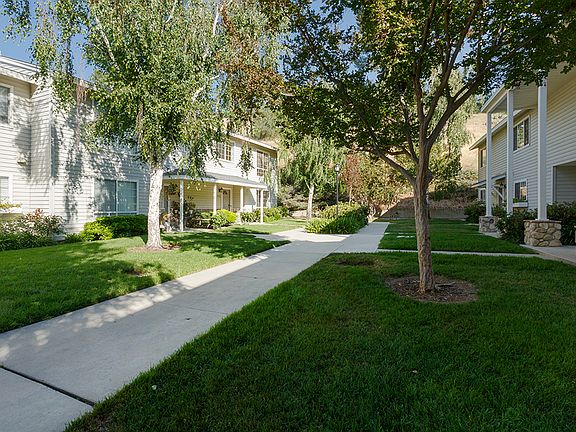 2nd image of 26256 Alizia Canyon Dr