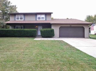 955 Weathervane Ln, Troy, IL 62294