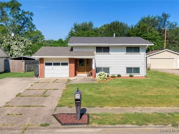 1715 Whittier Drive, Clarksville, IN 47129