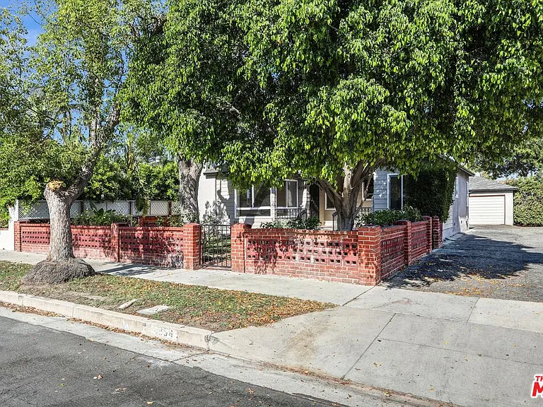 6254 Ben Ave — Photo 22