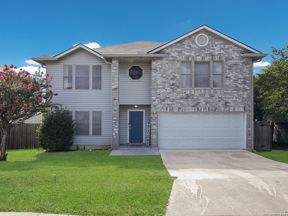 1st image of 8226 CHESTNUT MANOR DR