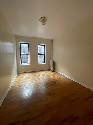 Rented by NYC LUXURY APT RENTALS CO LLC | media 19