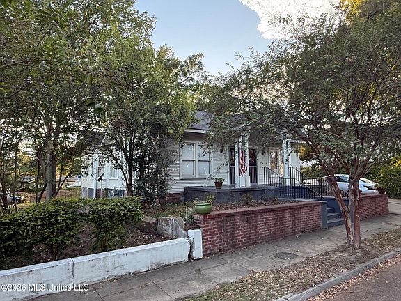 2nd image of 406 B St