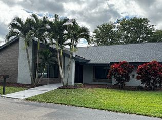 1001 Bayberry Point Dr, Plantation, FL 33324