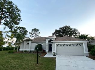 9811 Country Oaks Dr, Fort Myers, FL 33967