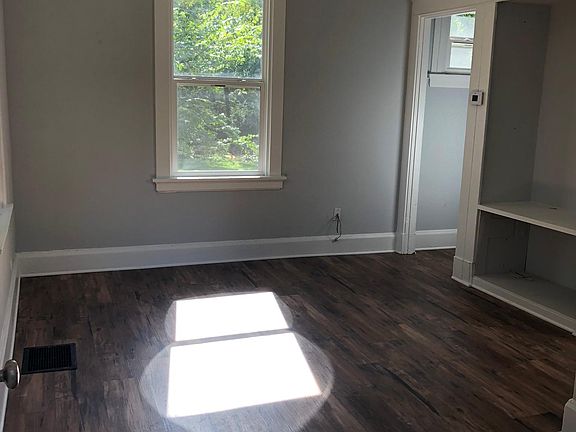 4th image of 6165 Grand Vista Ave #2